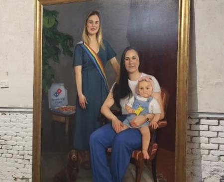 Domino’s Pizza desvela su gran obra “Esta también es una familia real” para celebrar la diversidad