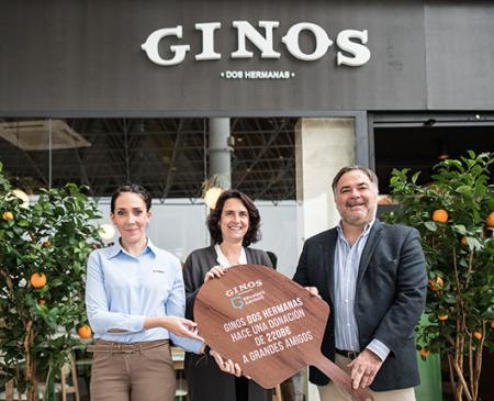 GINOS de Way Dos Hermanas dona a Grandes Amigos más de 2.200 €