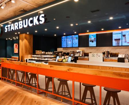 Starbucks® inaugura su tercera tienda en Bilbao y destinará la recaudación a la asociación Médicos del Mundo