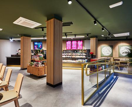 Starbucks® inaugura una nueva tienda en el barrio Salamanca de Madrid