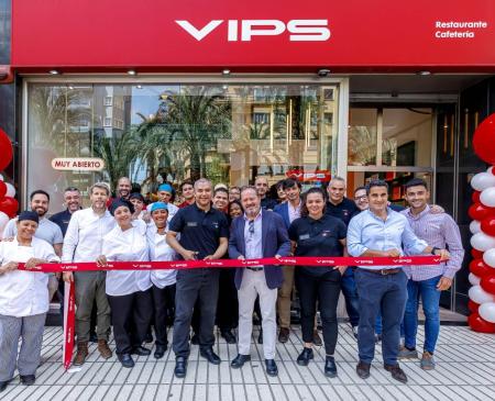 VIPS reaparece en la céntrica avenida alicantina con una imagen completamente renovada